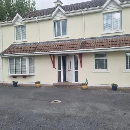 Landhuis Oyster Shared Accomadation *